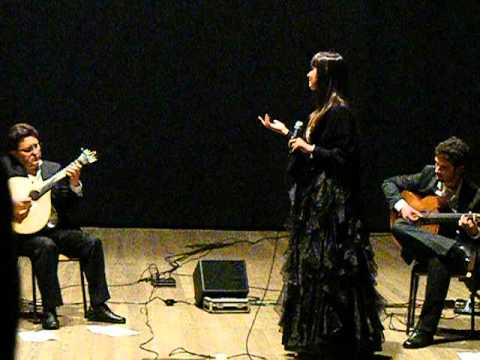 Claudia Madur- "Lágrima"