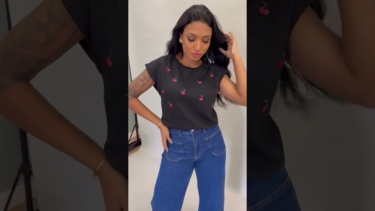 T-Shirts Manga Japonesa Gola Redonda (Cereja)