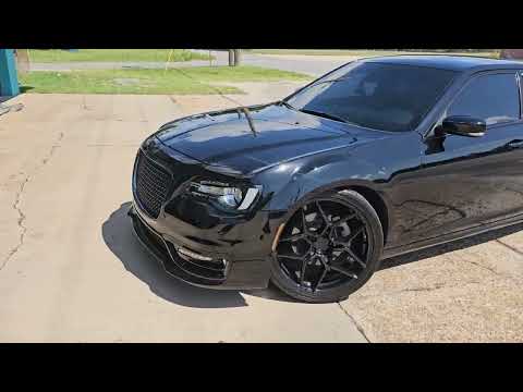 2021 chrysler 300s v8  with corsa pro series muffler. no resonators.