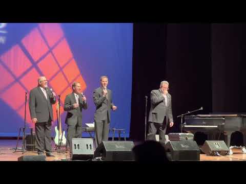 Blackwood Brothers - Happy Rhythm