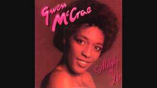Gwen McCrae - All This Love That I'm Giving