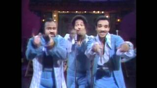 5th Dimension - Medley (HD)