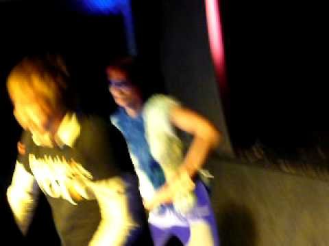 Petr Kotvald - A tak dál, Gejzír