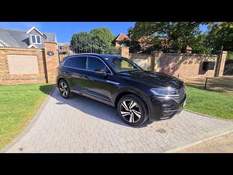 Volkswagen Touareg 3.0 TDI V6 R Line Tech Tiptronic 4Motion 2019 - Claridges Cars HD