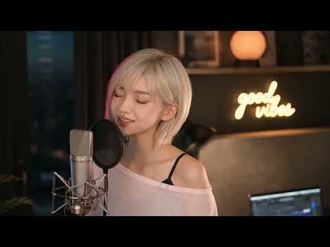 Microphone and Guitar Product TVC 封面