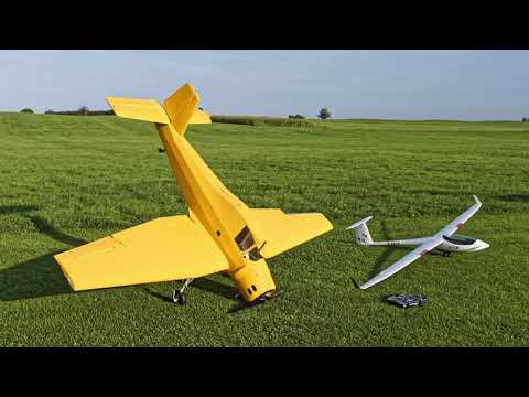 Cmelak & AS 33 im F-Schlepp