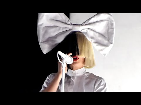 Sia | Only love can hurt like this | Paloma Faith | IA