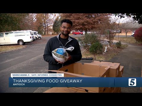 Antioch nonprofit gifts 300 frozen turkeys and food boxes for Thanksgiving