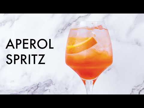 HOW TO MAKE AN APEROL SPRITZ 🍊