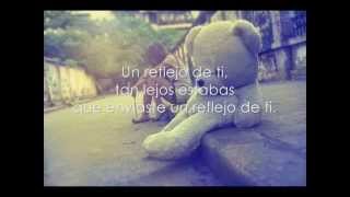 Tumbado en mi moqueta azul- Anni B Sweet- Letra-Soy tu fan