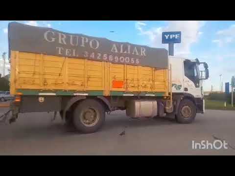 Camiones y algunos buses en RN19 , San Francisco , Cordoba . video 26 . SUSCRIBITE !!