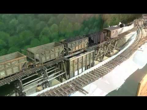 Unloading On3 Hopper Cars On The SCRy