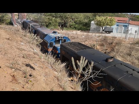 TREM DE CARGA VAZIO DA FCA PASSANDO NA CIDADE DE QUEIMADAS-BAHIA