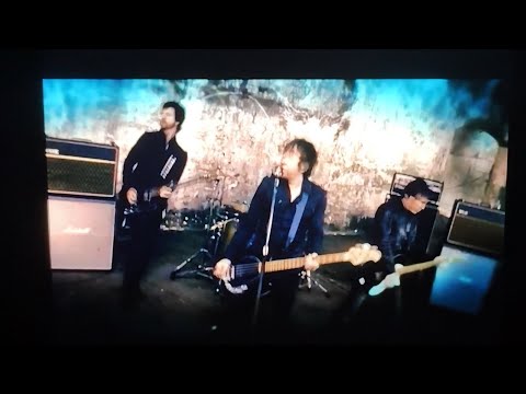 Eskimo Joe - Black Fingernails Red Wine [Official Music Video] Version 2