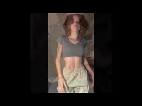 Model Huge Biceps 395.