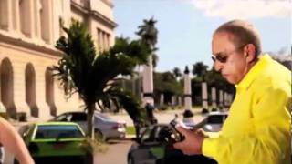 JUAN FORMELL y LOS VAN VAN -  Me Mantengo (Official Video HD)