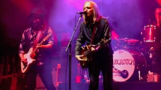 Tom Petty w/ Mudcrutch &quot;Dreams of Flying&quot; Summer Camp Music Festival 5/29/16 (HD)