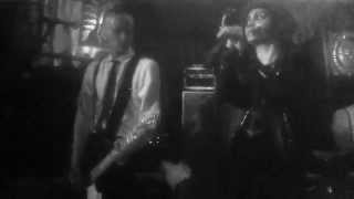 The Interrupters - This Is The New Sound (live)