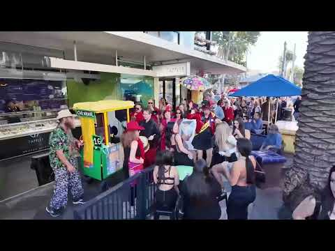 Play Video Youtube Video