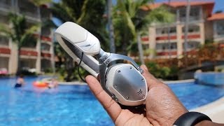 Video thumbnail for NEW V-Moda XS Review! by UrAvgConsumer