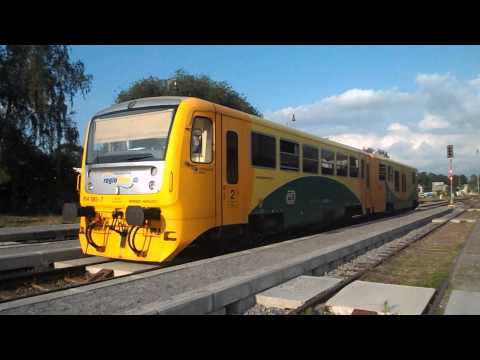 Odjezd vlaku Os 15340 (ČD 814.085, zpoždění 17 min) - Polička, 6. 7. 2013