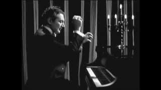 Liberace performs some Liszt