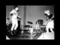 Girl soldier-Bikini Kill 