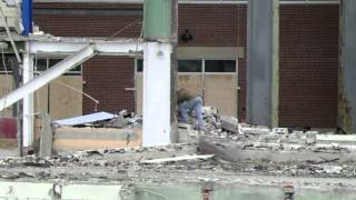 preview picture of video 'Bangor Auditorium demolition -- The Last Stand: June 27, 2013'