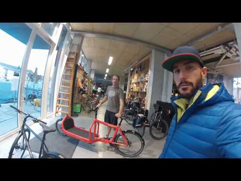 Bullit bike in Leuven with Jo and Janna