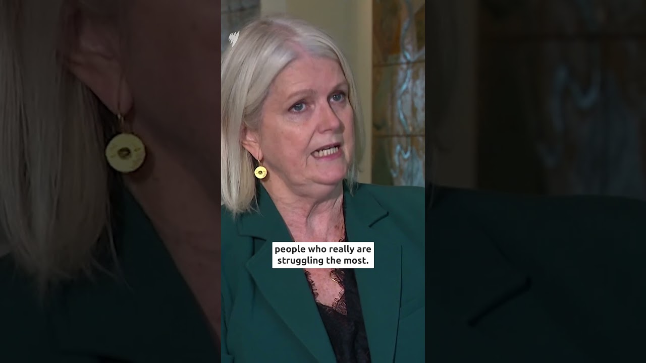 Opinions divided on Labor’s stage three tax cut change | SBS News