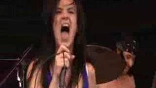 Juliette &amp; the licks - Pray for the band latoya