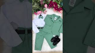 Vídeo de Conjunto Social Infantil com Terno Verde