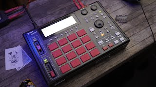 Video thumbnail for MPC 1000 Only House Music // Compact Creations 016 by Ricky Tinez