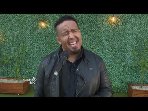 Eon le Roux performs ‘Dance With My Father’