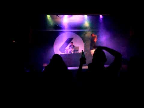 SAX - Carl Edouard & Merty Shango [LIVE]