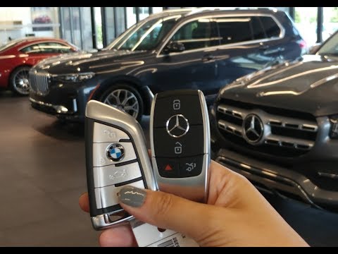 Comparing the Mercedes-Benz 2020 GLS450 and BMW X7