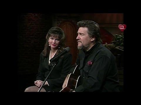 Waylon Jennings - Nobody Knows I'm ELVIS & 2 More(1994)(Music City Tonight 720p)