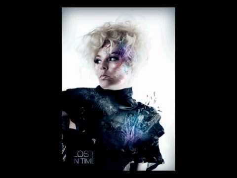 PeaceTreaty feat. Anabel Englund - In Time (Original Mix)