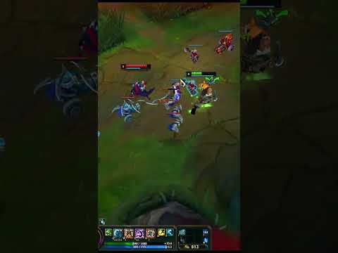 Low HP Olaf Power - Olaf vs Irelia - League of Legends #shorts