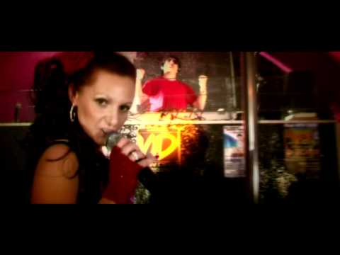 MODELINKA - PORWIJ MNIE (Official Video)