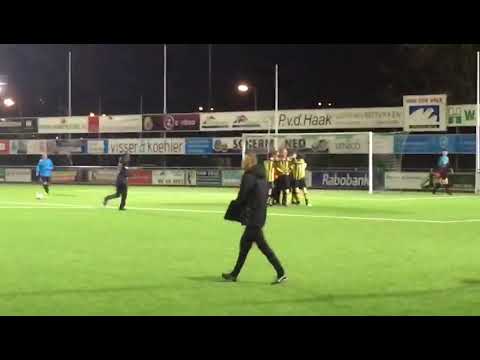 JO17-1 winnende penalty tegen 4e divisionist Westlandia JO17-1