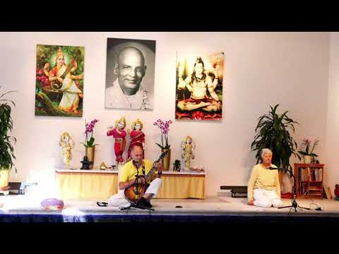 Sanfte Mantrayogastunde mit Wolfgang und Ingrid  - Yoga Vidya Mittelstufe - Live 9:15 Uhr 13.10.2021