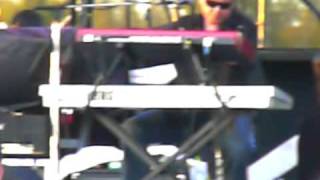 Uncle Kracker- My Girlfriend Preview (Live)
