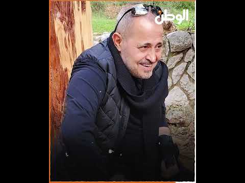 معجبة تقتحم المسرح وتحتضن جورج وسوف في حفلته الأخيرة