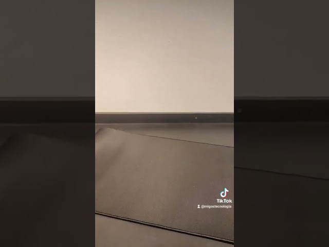 Vídeo relacionado con HoYiXi Extendida Alfombrilla de Ratón para juegos Mouse Pad Superficie Lisa y Base de Goma Antideslizante tela suave impermeable XXL Desk Pad 80 x 40 x 0,3 cm - negro