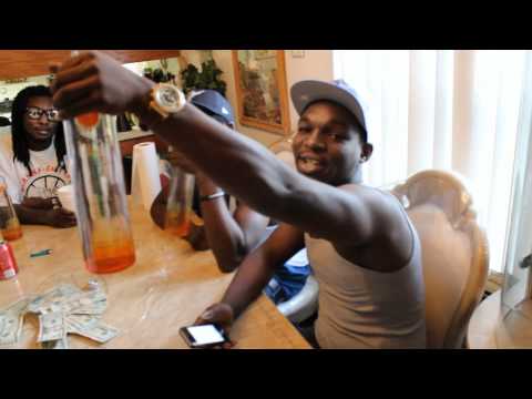 Hollywoodyoo - Texas Tea (Behind The Scenes)