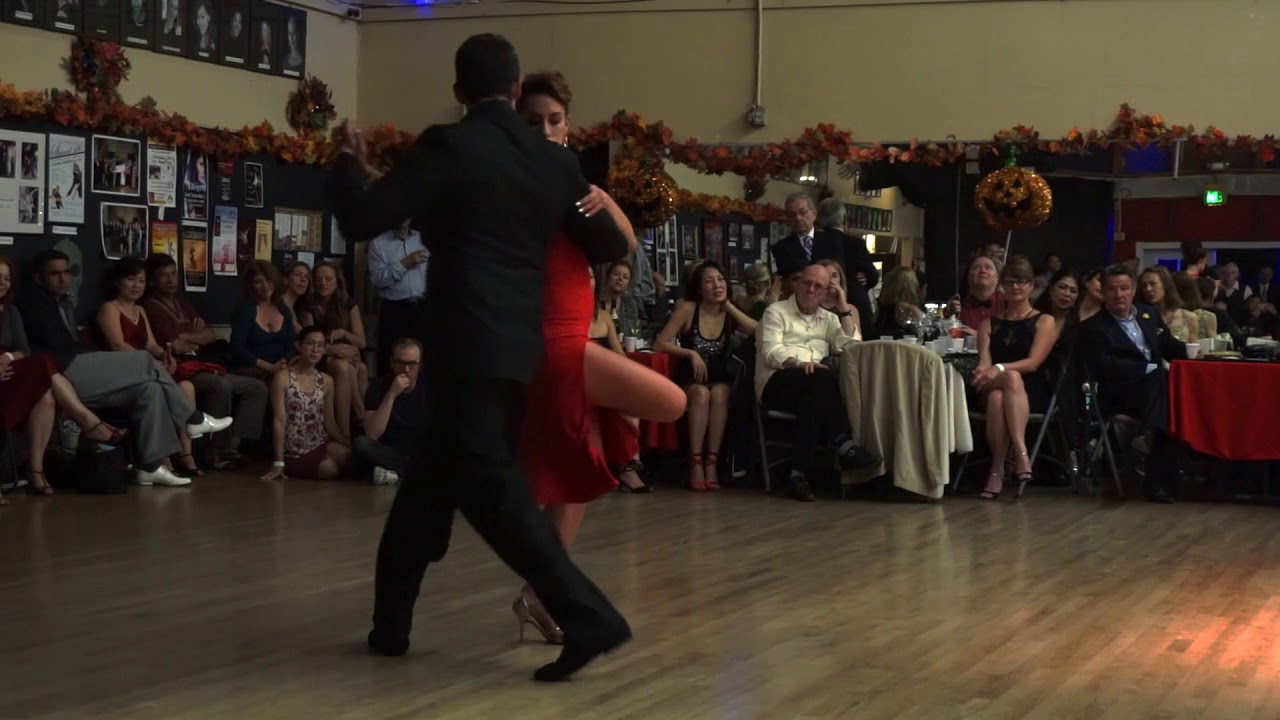 Maxi Copello & Raquel Makow Tango Demo 4/4 2017 Oct 14