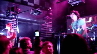 Eleventyseven - More than a Revolution @ Punk the Halls 2007