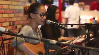 Download lagu Dari Hati   Club Eighties Cover by Nufi Wardhana feat Tissa and Dini mp3