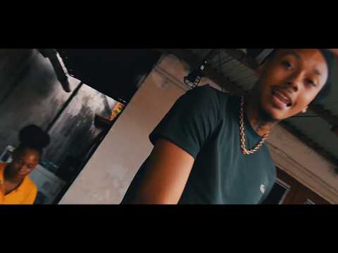 Scrapy - Cagoulé 😈(Clip Officiel)